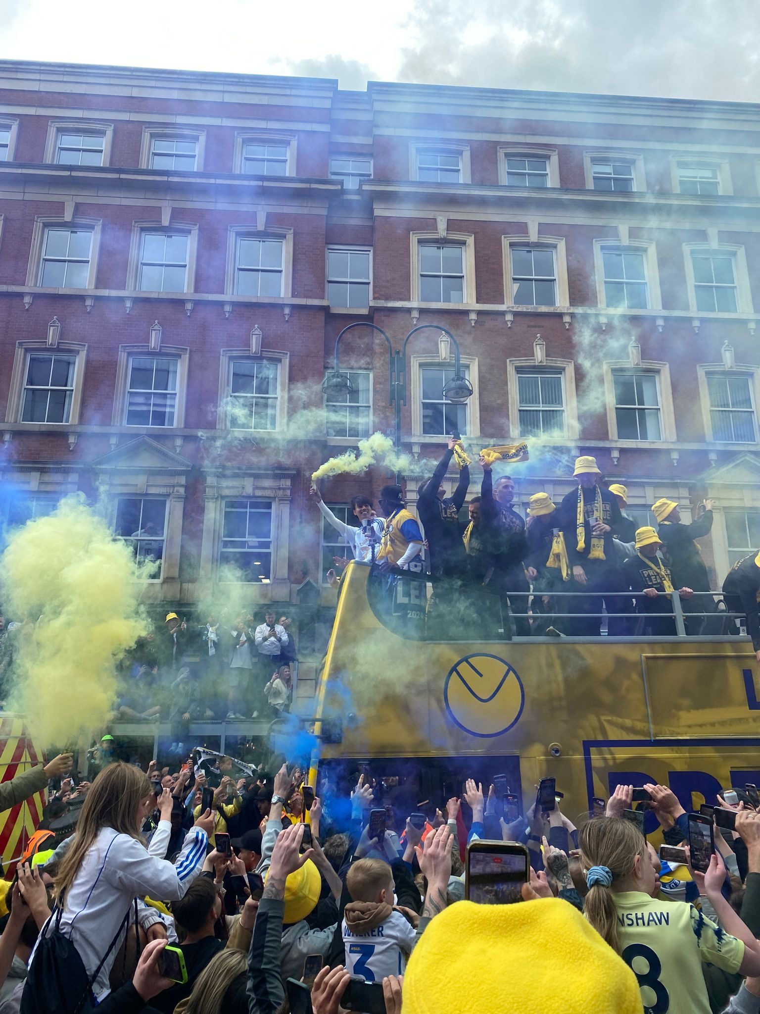 Smoke and flares on the parade, 2025